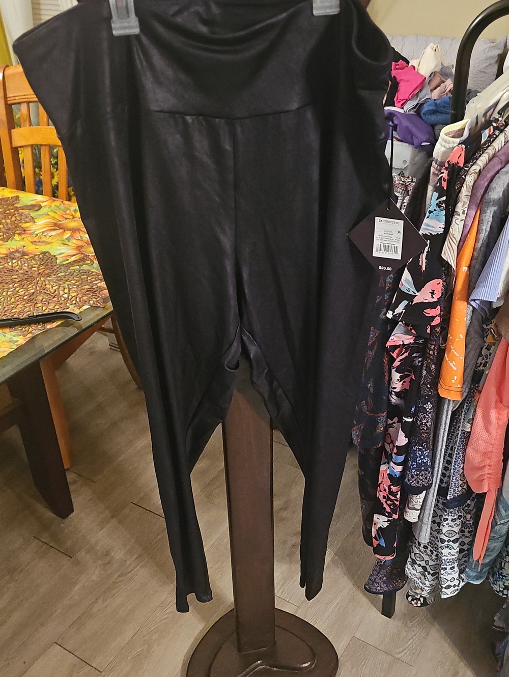 Ava & Viv Black Faux-Leather Skinny Leggings